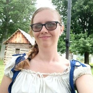 Meet your Posher, Brittney